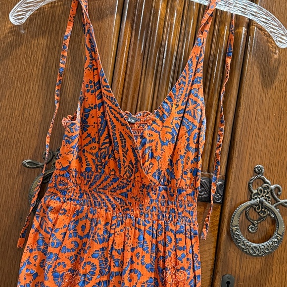 Tropical Maxi Dress from Nice, France - Picture 2 of 9